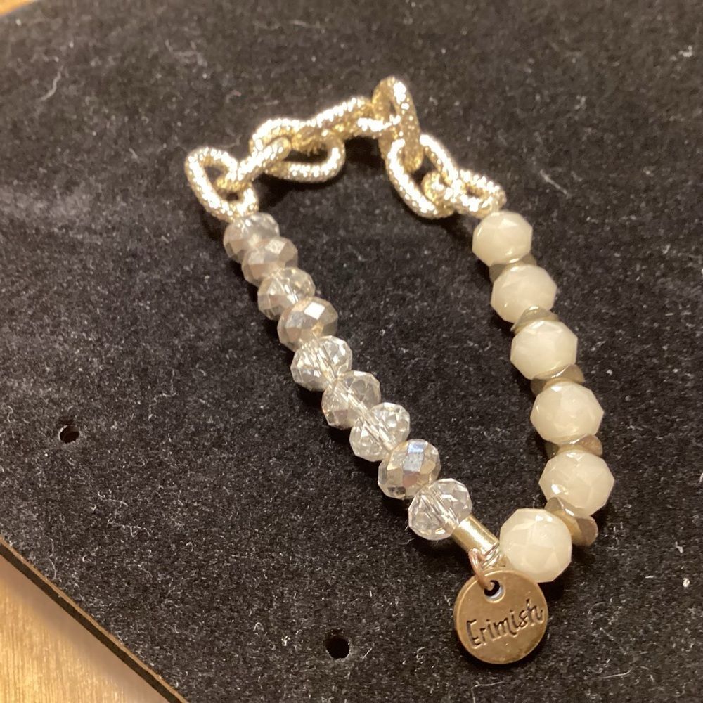 Another Great Set of 2 Stretchable Bracelets. - Picture 6 of 12